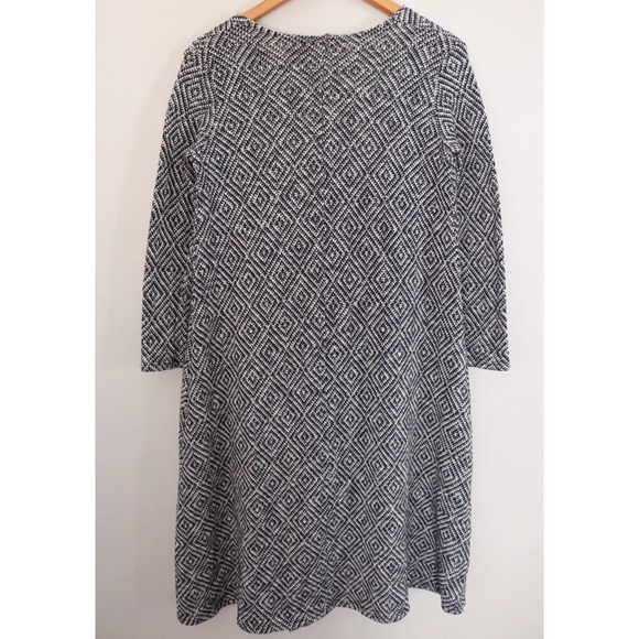 LuLaRoe Sarah knit Cardigan - Picture 2 of 4